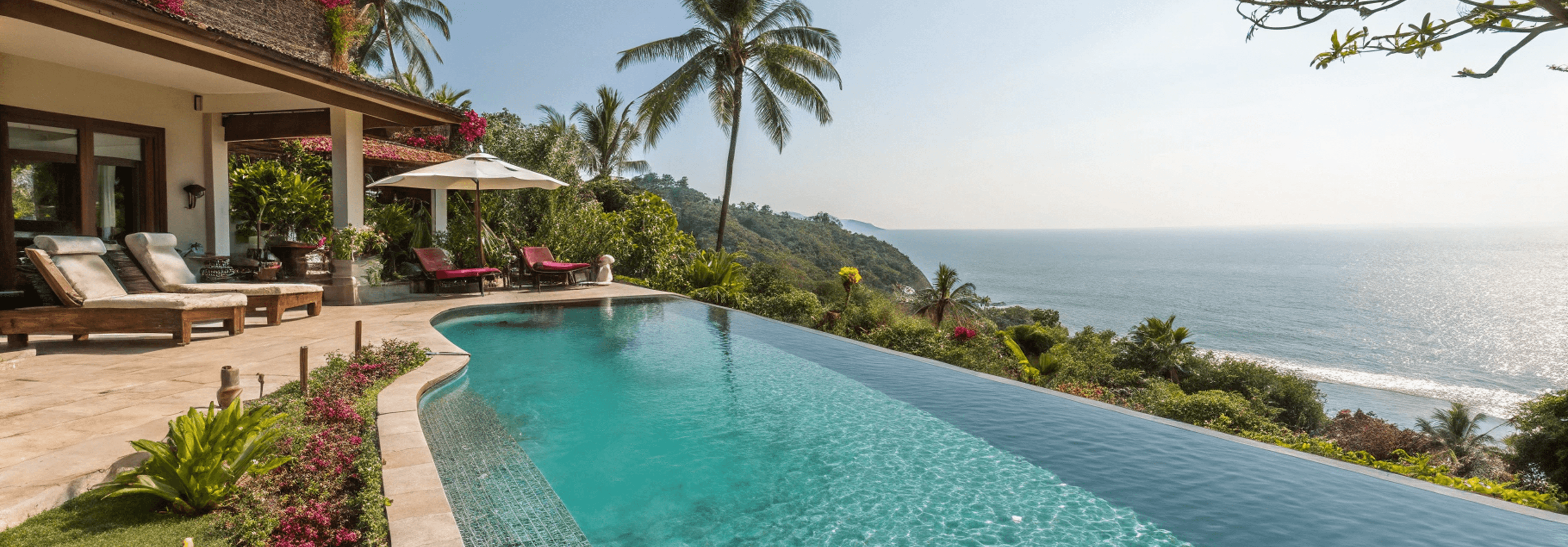 Luxury villa with pool overlooking the ocean